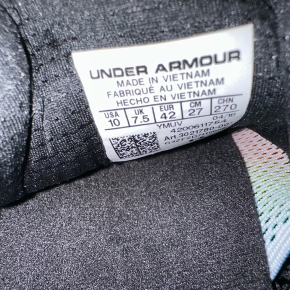 Under Armour Pride Rainbow sneakers size 10, runs small, fits like a 9-9.5 - Picture 6 of 7